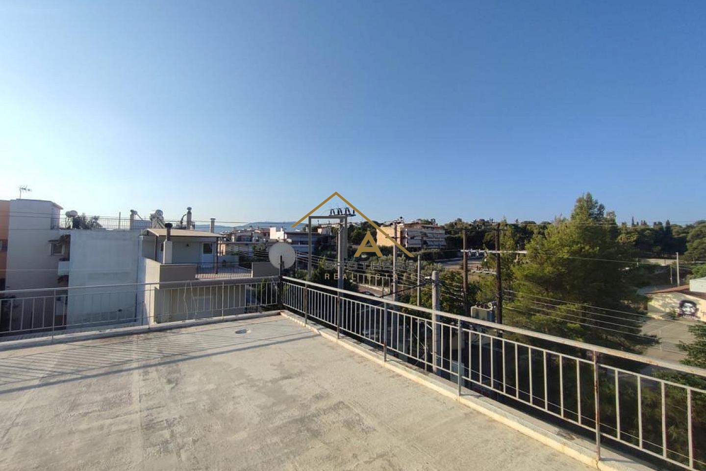 property-img