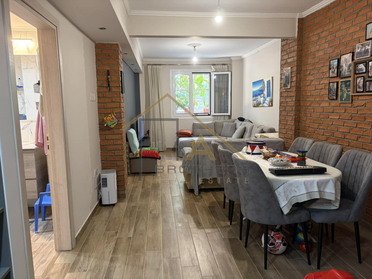 property-img